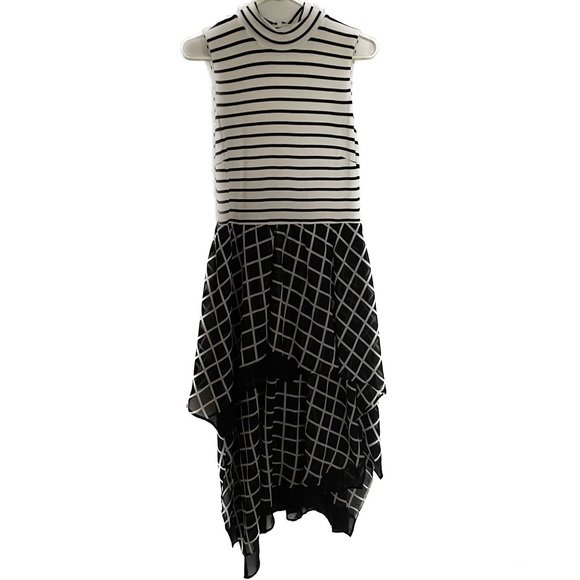 Philosophy Dresses & Skirts - Philosophy Striped Windowpane Dress, sz S